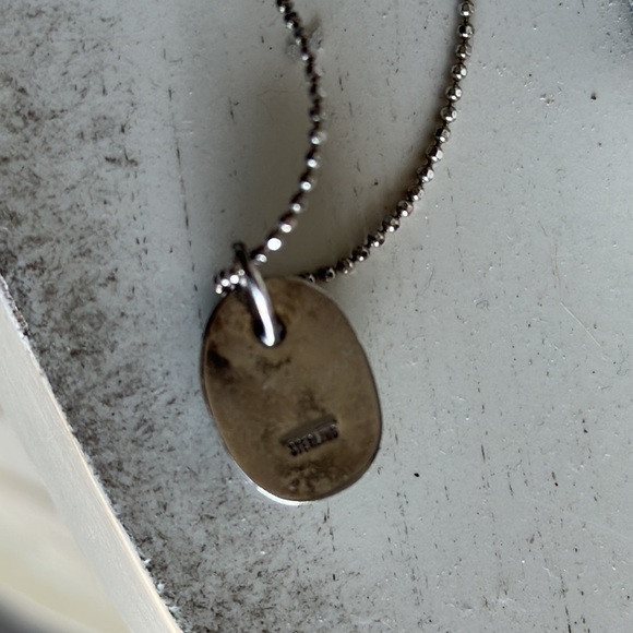 Sterling silver & purple dichroic glass pendant necklace - Picture 6 of 8